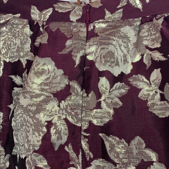 As U Wish burgundy w/ metallic roses lined skirt - Picture 4 of 8